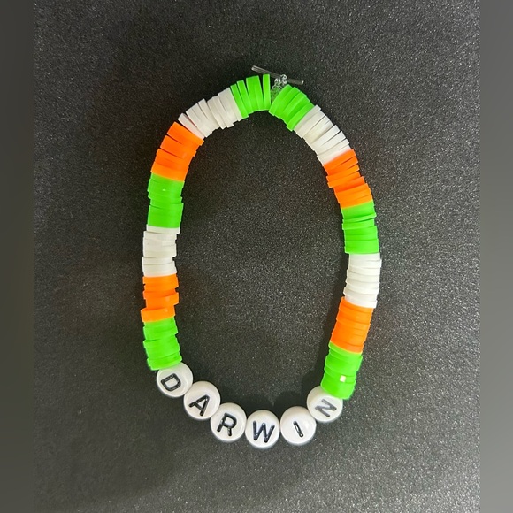 Darwin (The Amazing World of Gumball) Heishi Bracelet - Picture 5 of 8